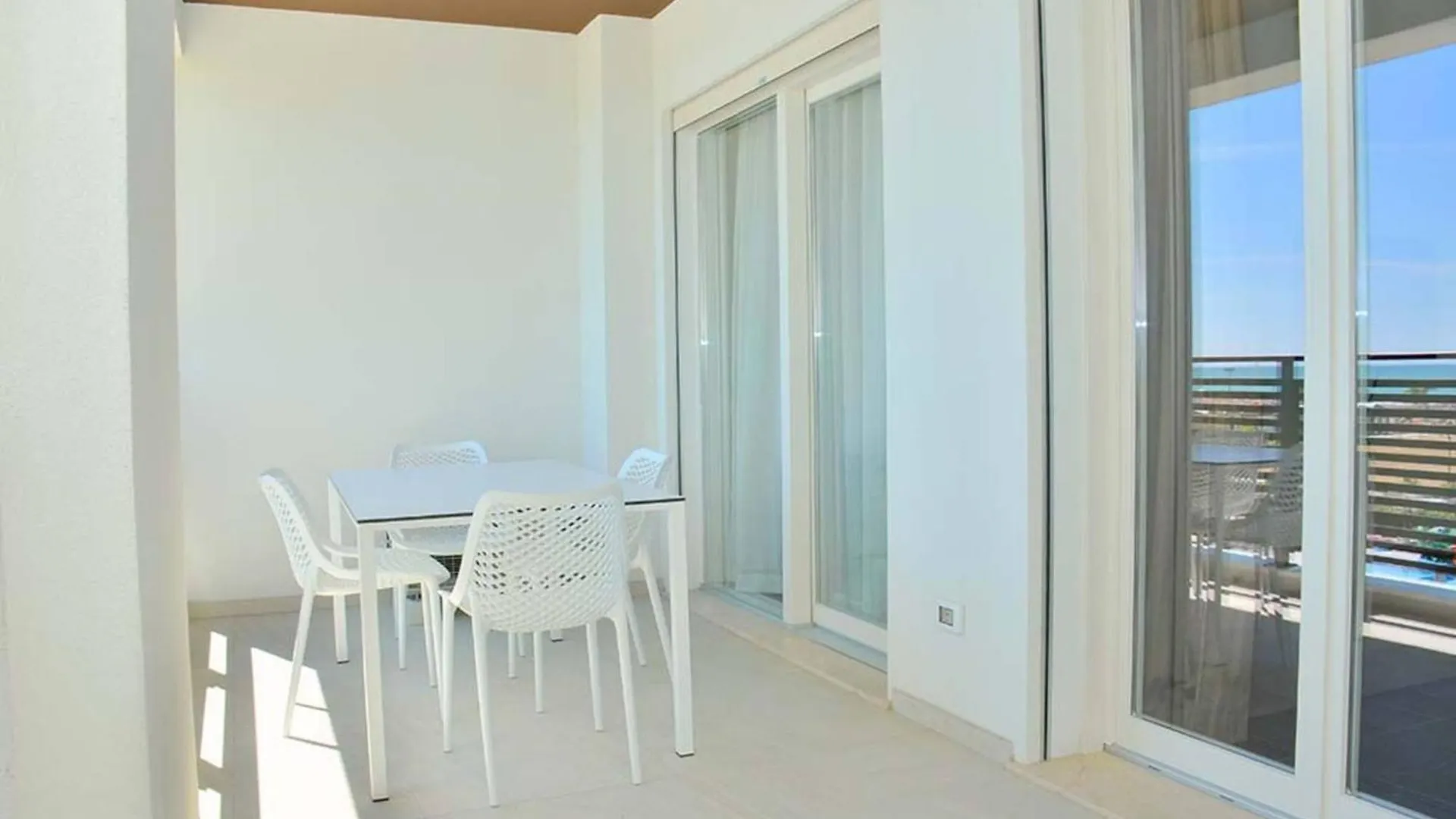 Charming Apartment With Sea-View Terrace Bibione