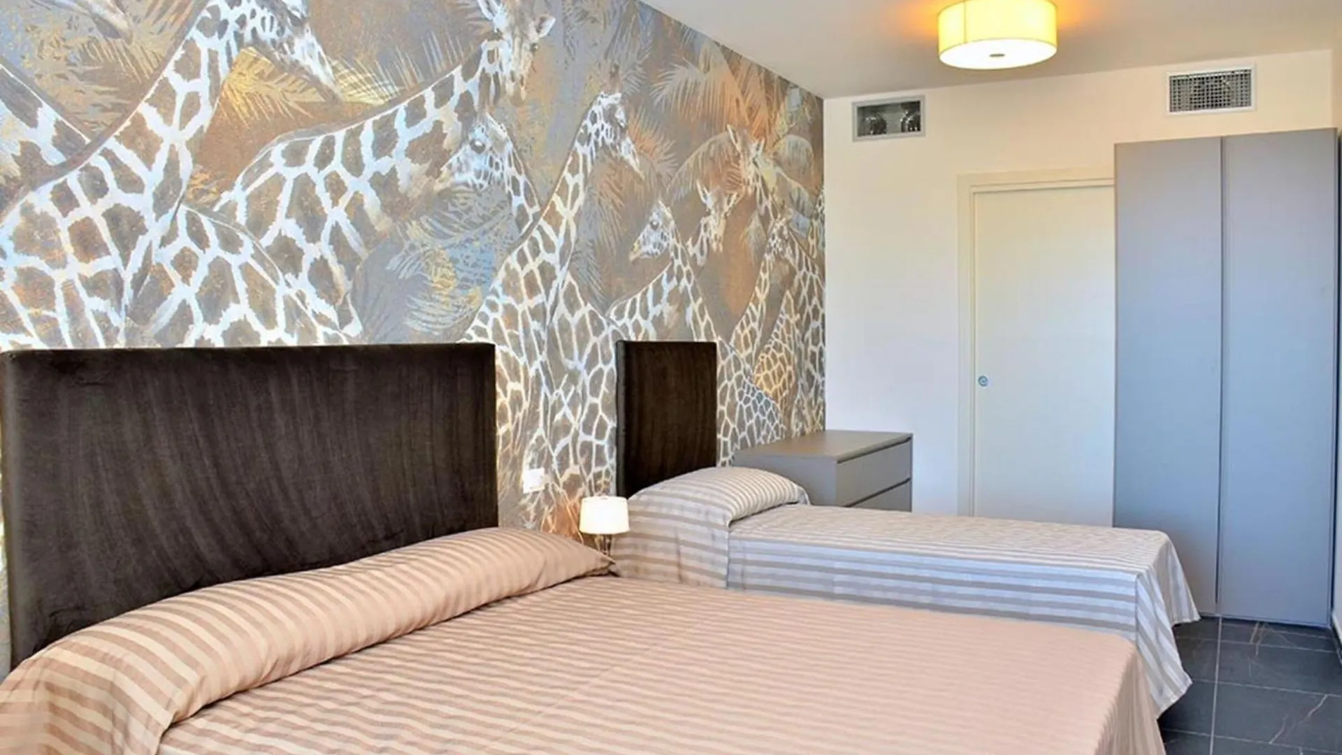 Charming Apartment With Sea-View Terrace Bibione Italy